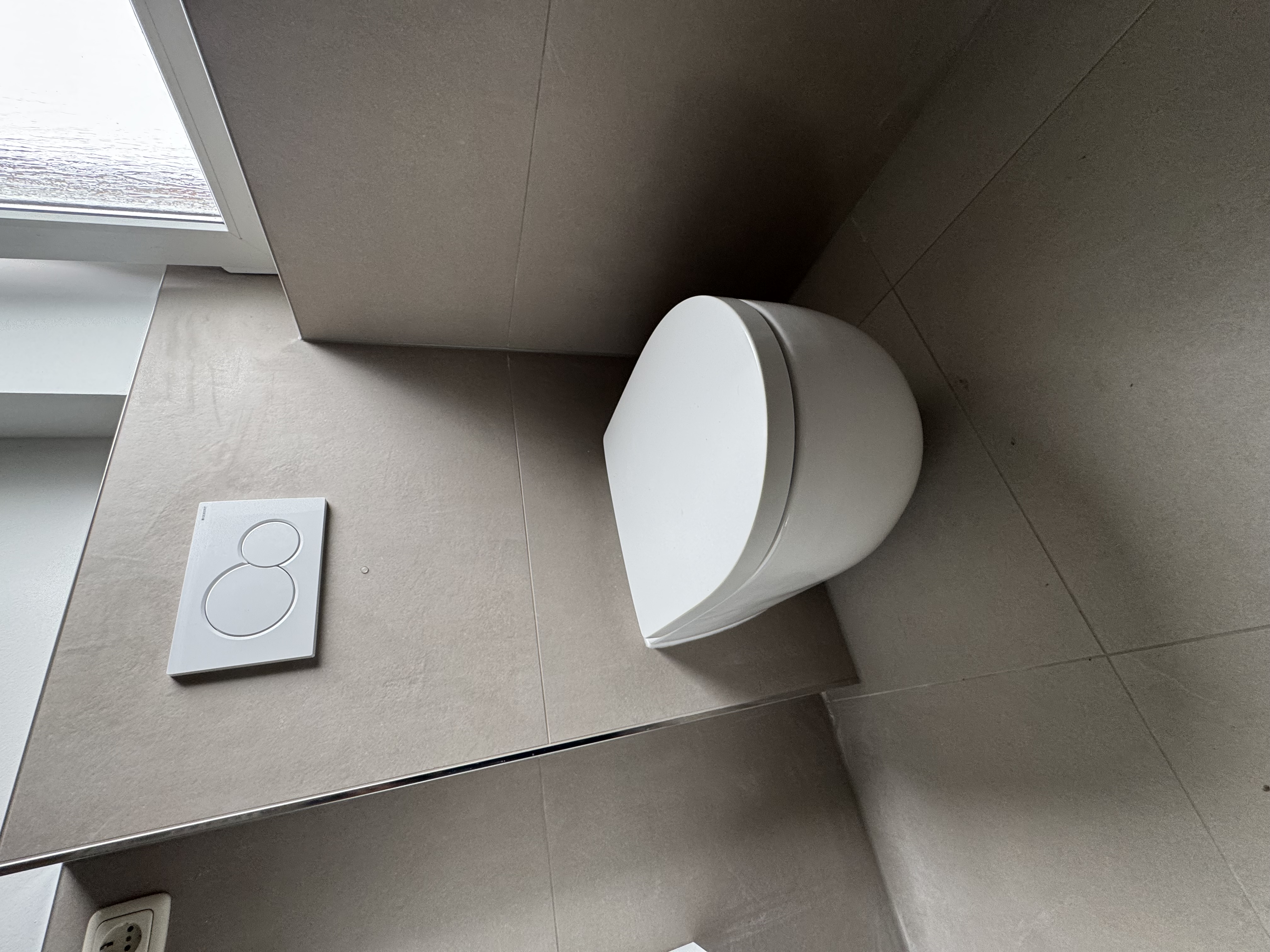 Bodengleiche Dusche mit Glaswand